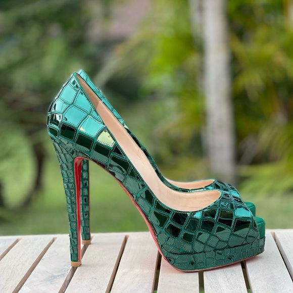 CHRISTIAN LOUBOUTIN peep toe emerald green mirror platform pumps - Picture 4 of 8